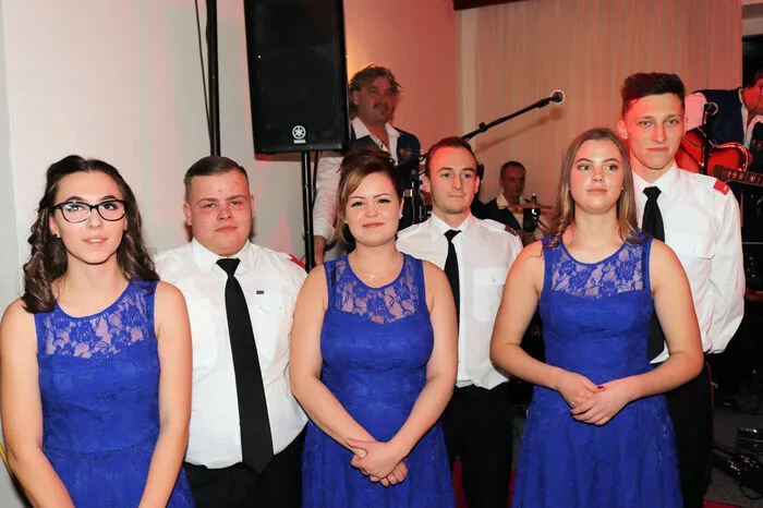 Klicken Sie sich durch weitere Bilder.