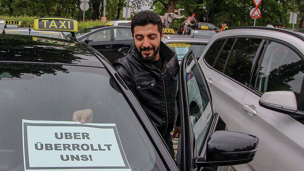 Österreichs Taxler machen auf allen Fronten gegen Uber mobil