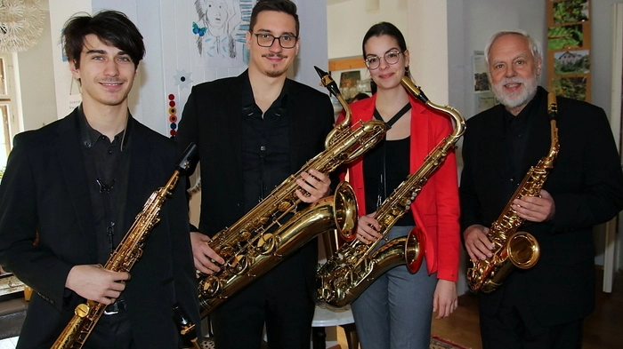 Mit Werken unter anderem von den steirischen Komponisten Karl Haidmayer, Viktor Fortin, Alarich Wallner und Franz Zebinger begeisterte das Gründungsmitglied Dieter Pätzold (Altsaxophon) gemeinsam mit Severin Neubauer (Sopransaxophon), Valeria Kucan (Tenorsaxophon) und Daniel Dundus (Baritonsaxophon) das Publikum.