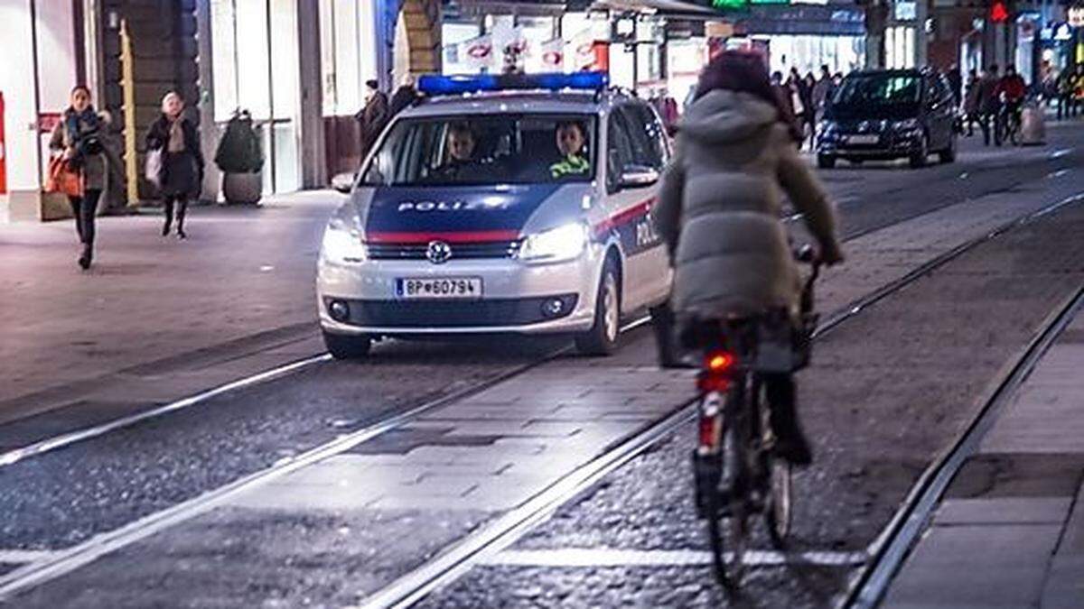 Eine von vielen Fragen: Darf man in der Herrengasse radeln?