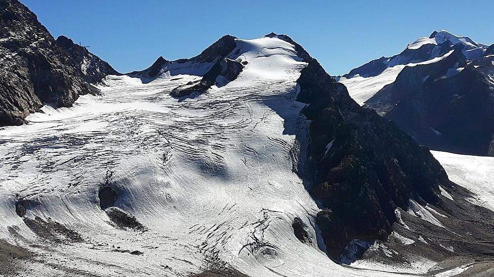 Durch den geplanten Gletscherskigebiet-Zusammenschluss Ötztal/Pitztal bedroht: der Gipfel des linken Fernerkogels