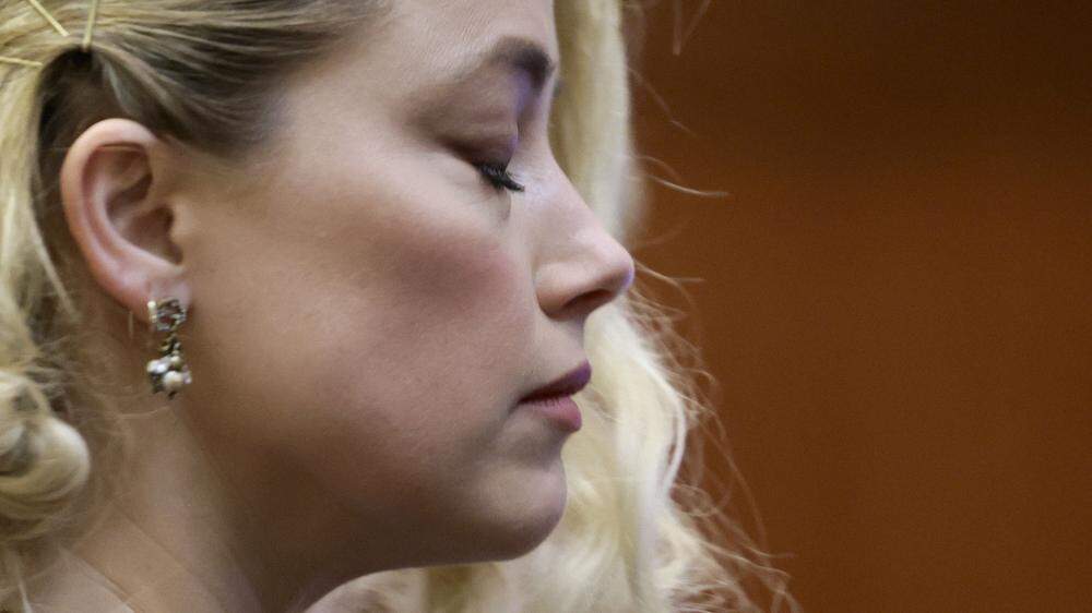 Die Jury entschied größtenteils gegen Amber Heard und für ihren Ex-Mann Johnny Depp