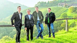 Als attraktiver Geheimtipp erweisen sich derzeit vor allem die Ortschaften Weitendorf oder Gabersdorf. Etwa durch die Nähe sowohl zu Graz, als auch zu Deutschlandsberg. So ist die Lage zum Beispiel für Paare, bei denen die Partner in jeweils einer der beiden Städte berufstätig sind, besonders ideal 