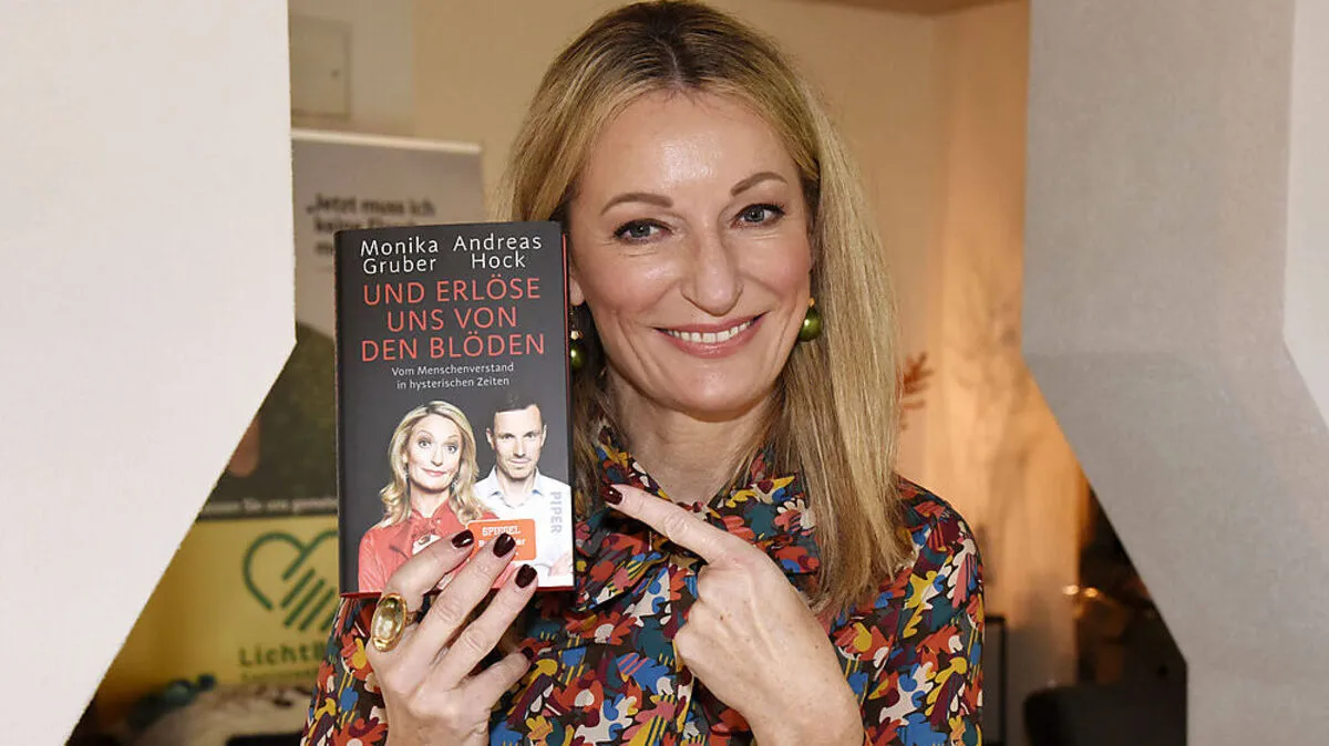 Oberbayerin Monika Gruber ist eine der erfolgreichsten Kabarettistinnen im Deutschsprachigen Raum, hier mit ihrem Buch-Bestseller
