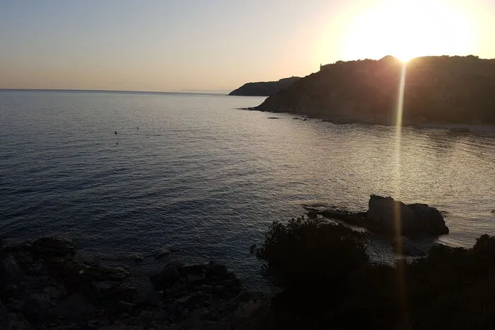 Sonnenuntergang in der Bucht.