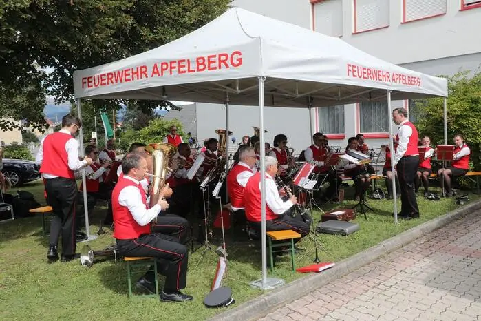 Musikalisch sorgten die Eisenbahner Stadtkapelle Knittelfeld und die Breitenegger für festliche Stimmung.