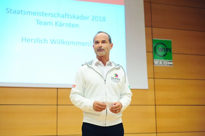 Bitte klicken Sie sich durch die Bilder!