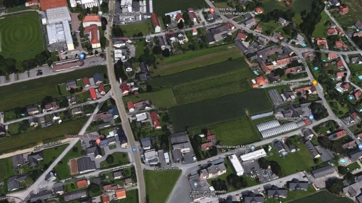 Das noch unverbaute Grundstück im Zentrum von Kalsdorf