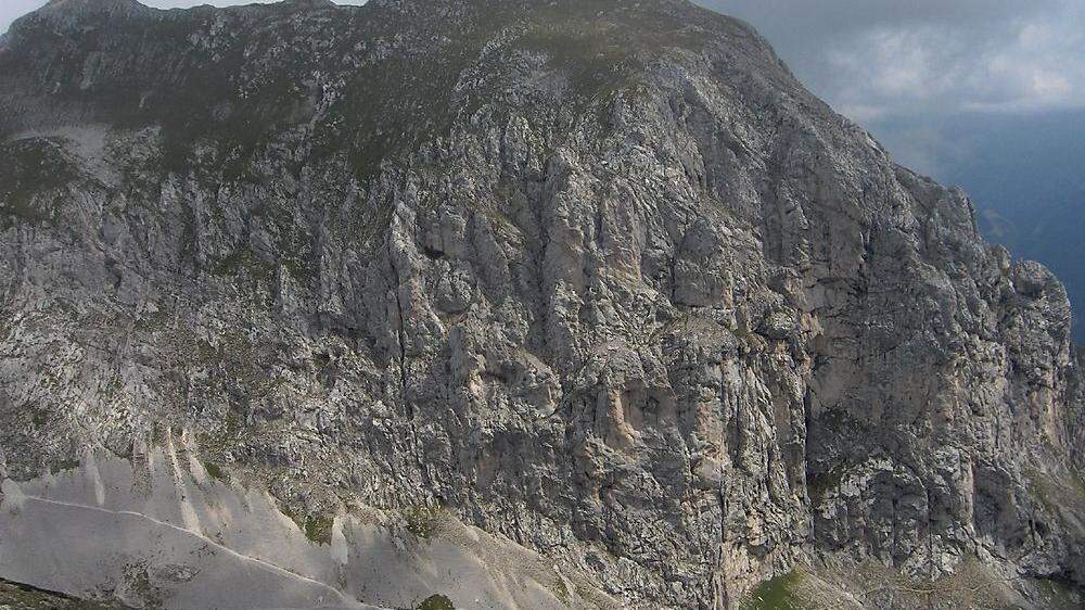 Zum Kaiserschild-Gipfel (2085 Meter) führt ein schwieriger Klettersteig