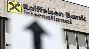 ABD0087_20210507 - WIEN - ÖSTERREICH: Ein RBI-Logo aufgenommen am Freitag, 7. Mai 2021, in Wien im Rahmen der Bekanntgabe des "Ergebnis 1. Quartal" der Raiffeisen Bank International AG (RBI). - FOTO: APA/HERBERT NEUBAUER