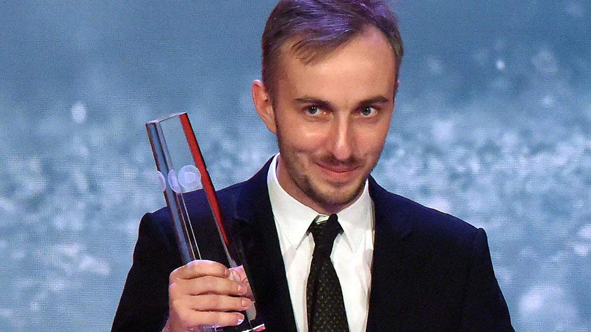 Jan Böhmermann bei der diesjährigen Verleihung des Deutschen Fernsehpreises