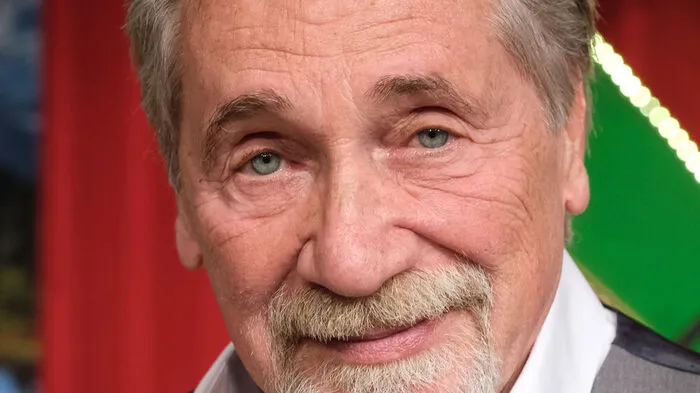 Peter Rapp meldet sich wöchentlich ab Februar 2020 jeden Samstag Abend 