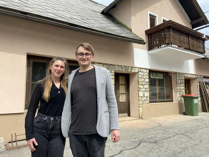 Das Haus ist über 150 Jahre alt und wird von Samek und Ahammer renoviert