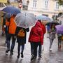 In der Klagenfurter Innenstadt war im September der Regenschirm treuer Begleiter.