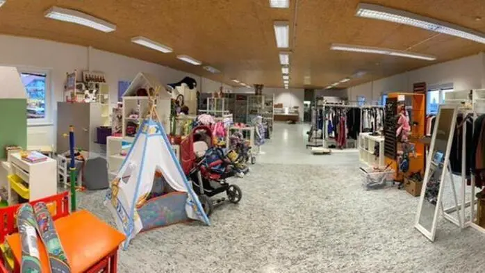 Zu sehen ist ein Geschäftslokal