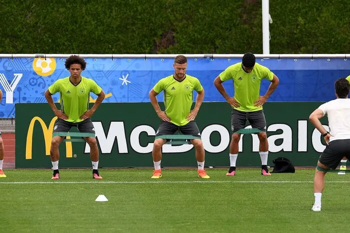 Die deutsche Nationalmannschaft bereitet sich auf das Spiel am Sonntag (18 Uhr) gegen die Slowakei vor