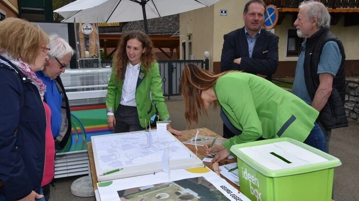 In Scheifling wurden kürzlich Vorschläge und Anregungen für die Neugestaltung des Marktplatzes gesammelt.