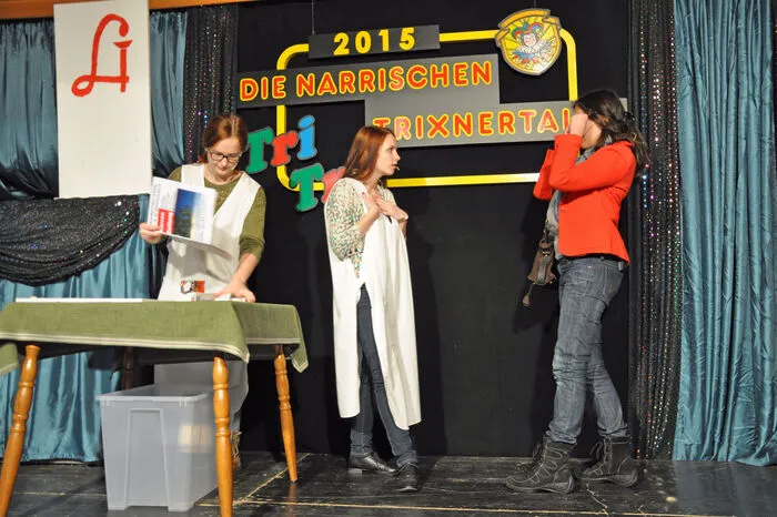 Wir waren bei der Generalprobe und zeigen Ausschnitte der aktuellen Sitzung.