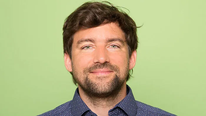 Elias Molitschnig lehrt an der FH Kärnten  