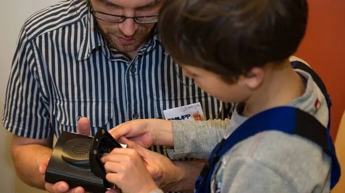 Zum ersten Mal kann im Repair-Café in Sillian geschraubt, genäht und gebastelt werden
