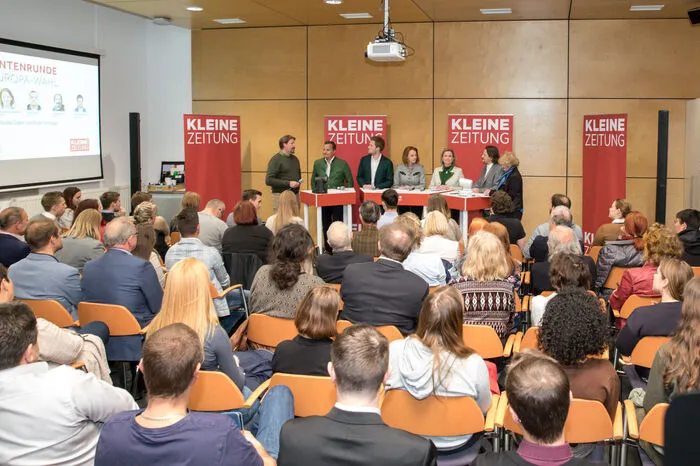 Großes Interesse im Europahaus an der Debatte