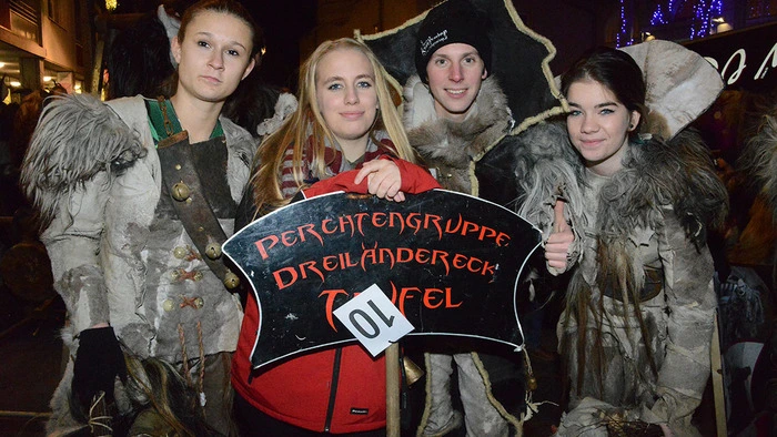 Die Perchtengruppe Dreiländereck Teufel lernten das Fürchten