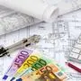 fotolia,sujet Bauplan; Haus; Hausbau; bauen; Architektur; Einfamilienhaus; Immobilien; Wohnhaus; Eigenheim; Architekt; Plan; Planung; Bauen; Bausparen; Euroscheine; Geldscheine; Geldschein; Euros; Planzeichnung; Hausplan; Baupläne; Gebäude; Finanzierung; Bauherr; Kosten; Ausschreibung; Angebot; Planen; Bausparvertrag; Bau;  Bauwirtschaft; Euro; Geld; Eurogeld; Wohnung; Wohnraum; CAD; Energie; sparen; Traumhaus; Kostenrechnung; Kredit; Kalkulation; Finanzplan; Hypothek; Wohnbaukredit; Baukosten; Computer; Tastatur