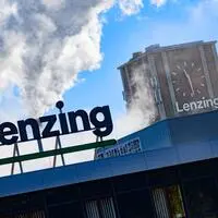 Lenzing baut bis Ende 2027 bis zu 600 Jobs ab