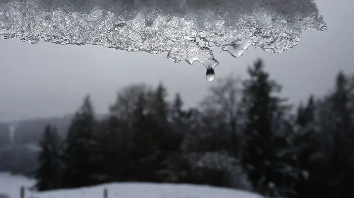 Schnee und Frost - so sieht es derzeit in den Bergen aus