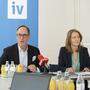 Der Kärntner IV-Präsident Timo Springer und IV-Geschäftsführerin Claudia Mischensky haben ein 20-Punkte-Programm für die neue Landesregierung 