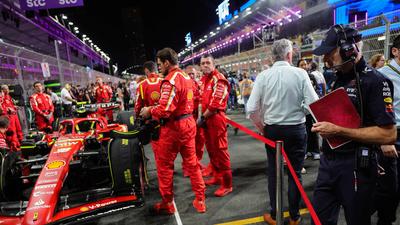 Heuert Adrian Newey bei Ferrari?