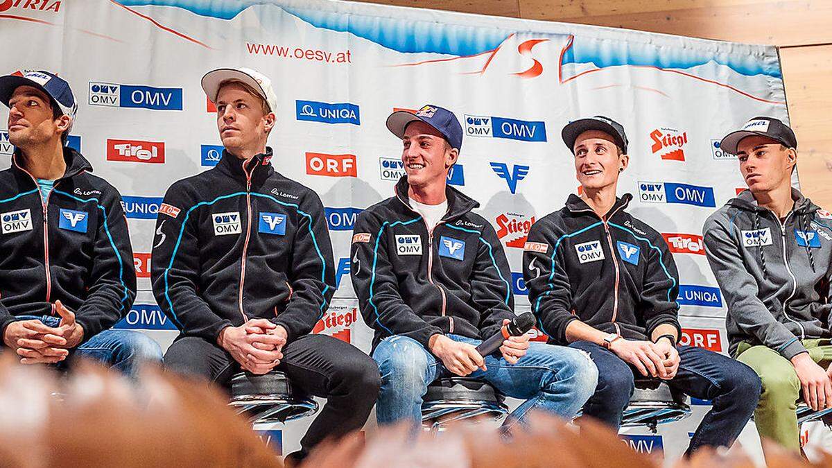 Stefan Kraft (rechts) & Co. trainierten in der Ramsau