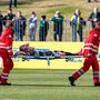 Thomas Goiginger musste vom Platz getragen werden