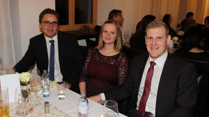 Gäste aus der Region Riegersburg kamen zur Ballnacht.