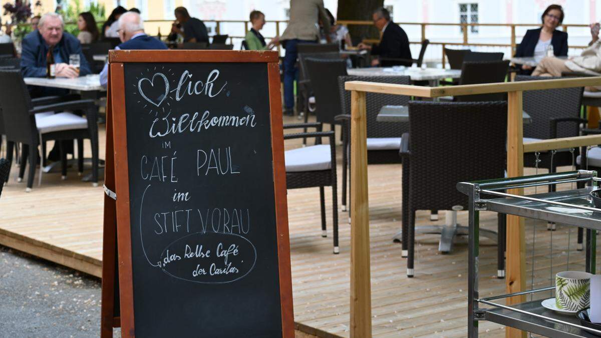 Das Café wird gut angenommen