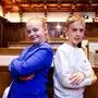 Frisch angelobt: Fabienne und Fabian im Grazer Rathaus
