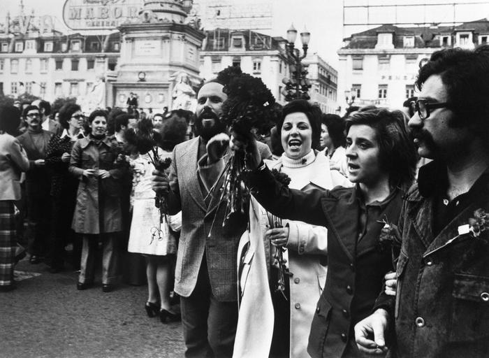 Nelken für die Rebellen: Portugal feierte den Putsch vom 25. April 1974