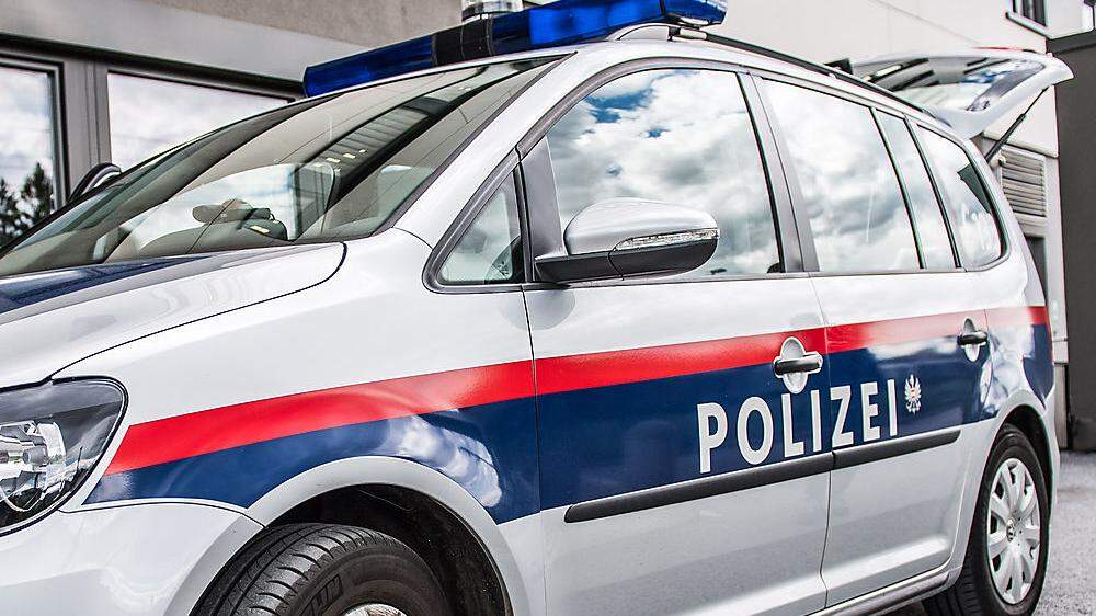 Beamte der Polizeiinspektion Leoben, Erzherzog Johann-Straße, stelleten das gestohlene Fahrzeug sicher
