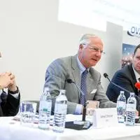 APG-Vorstand Gerhard Christiner, OVE-Präsident Kari Kapsch, Kelag-Vorstand Reinhard Draxler (von links nach rechts)