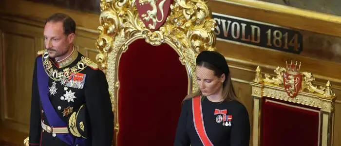 Neuer norwegischer König: Haakon VIII. legte Eid auf Verfassung ab