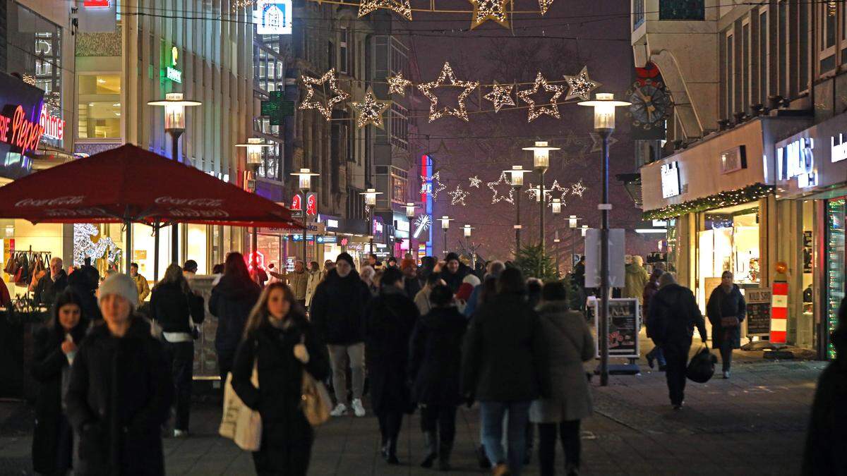 Die mutmaßlichen Planungen der Jugendlichen erinnern an den Anschlag am 19. Dezember 2016 - damals starben 13 Menschen | Die mutmaßlichen Planungen der Jugendlichen erinnern an den Anschlag am 19. Dezember 2016 - damals starben 13 Menschen