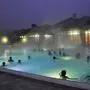 In vielen Thermen muss man am Wochenende, an Feiertagen oder in den Ferien mehr bezahlen