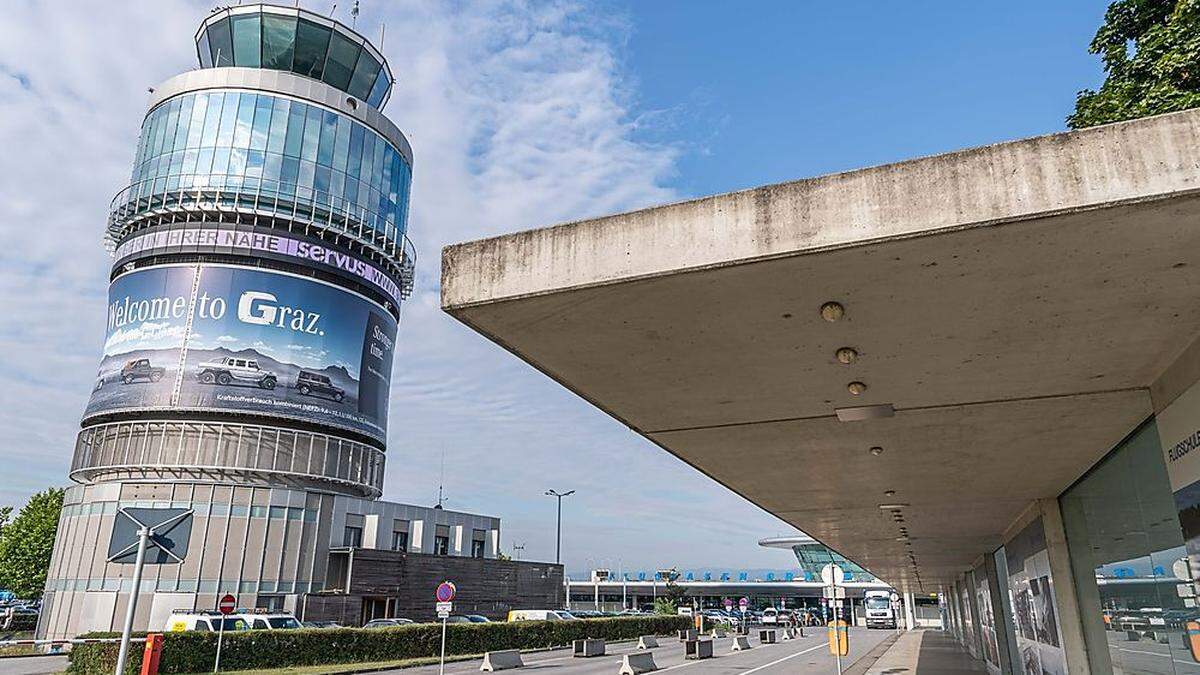 Der Tower des Flughafen Graz