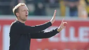 Maximilian Senft dirigiert künftig in Karlsruhe
