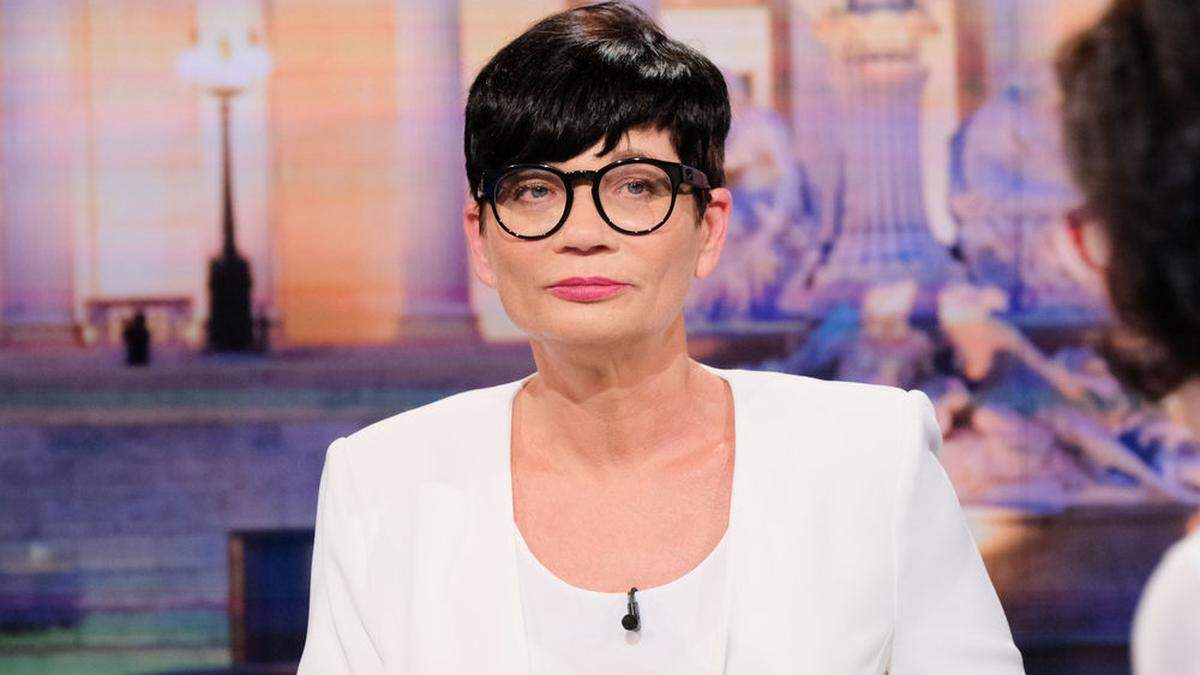 Als &quot;Dolmetscherin komplexer Zusammenhänge im Dienst des Fernsehpublikums&quot; wird Kramar-Schmid von der Jury gewürdigt. 