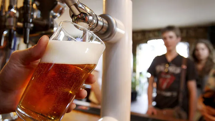 Kommt bald das Pinkel-Bier auf die Getränkekarte