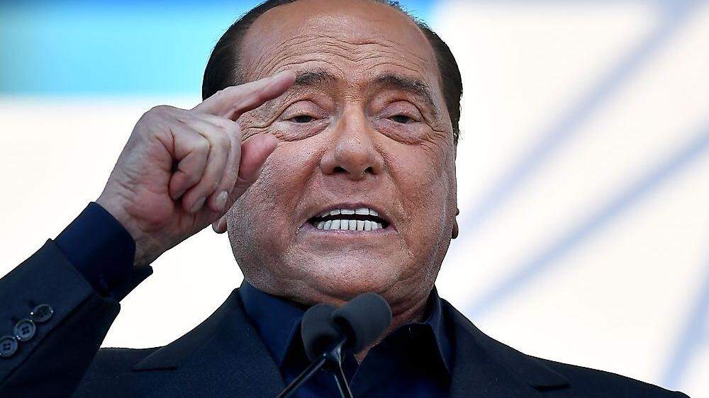 Premier Silvio Berlusconi,