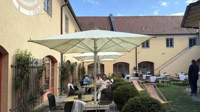 Mit einem Familien- und Kinderfest für die Bevölkerung wurde die Eröffnungsfeier des „neuen“ Jufa-Standortes Pöllau am 22. Mai zu einem großen Erfolg.