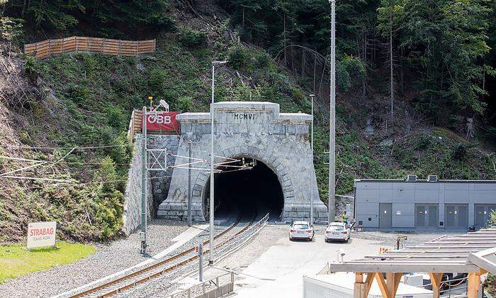 Tunnel von Rosenbach nach Jesenice