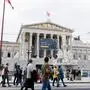 Plötzlich Besuchermagnet: das renovierte Parlament am Ring in Wien
